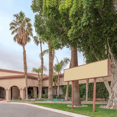 Ramada By Wyndham Holtville Esterno foto