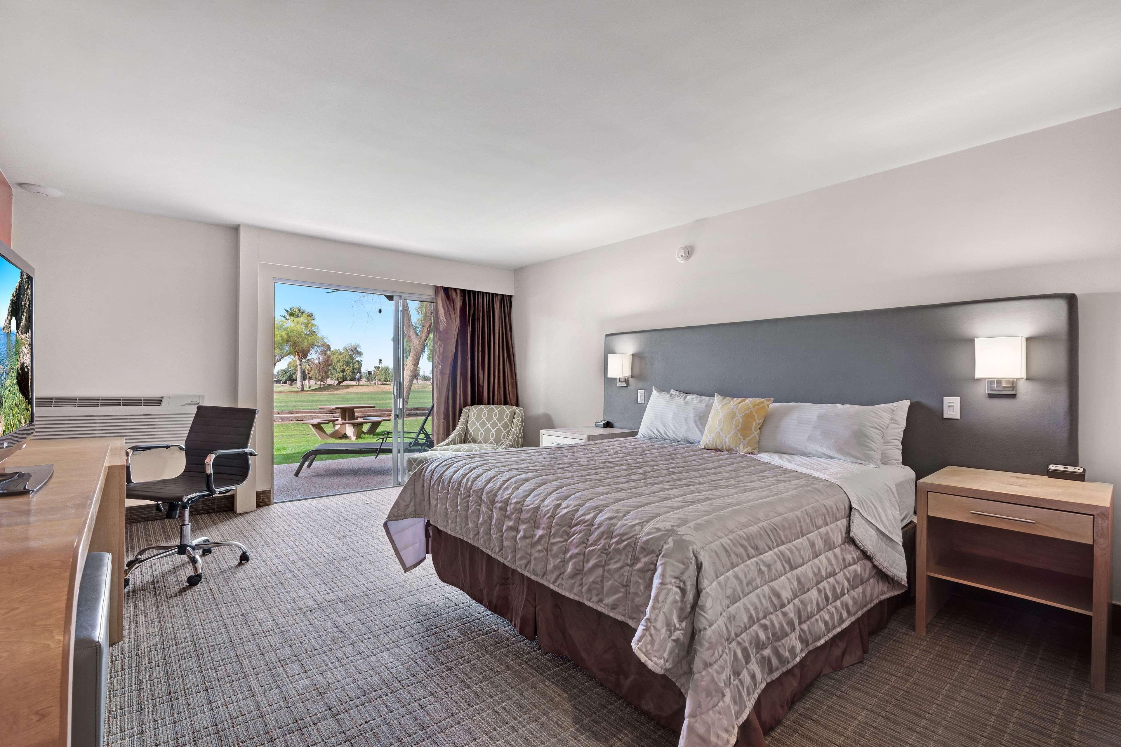Ramada By Wyndham Holtville Esterno foto