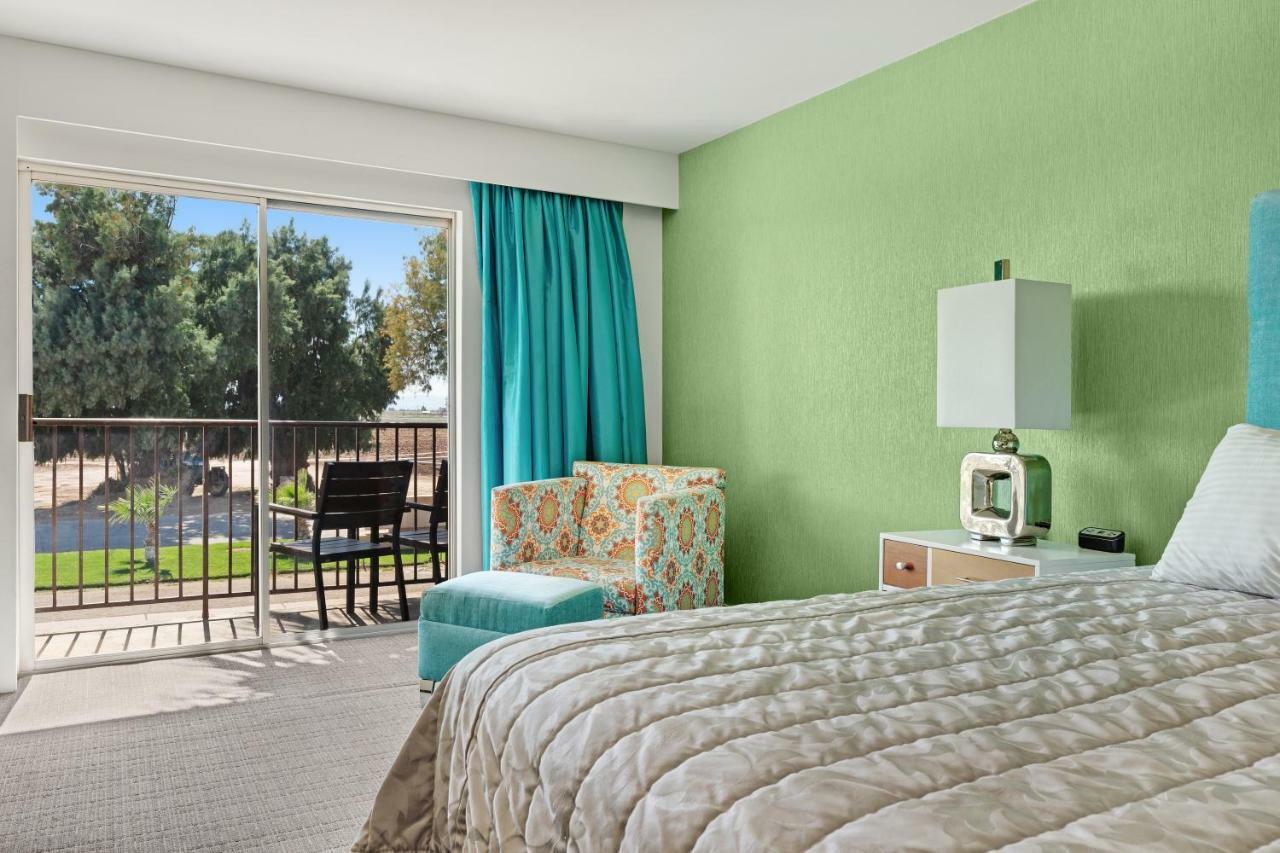 Ramada By Wyndham Holtville Esterno foto