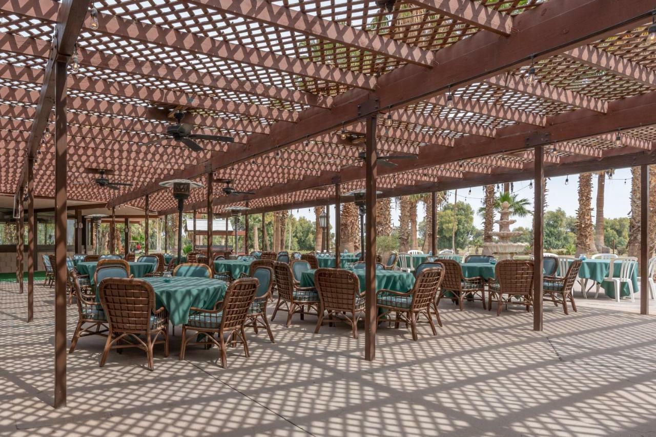 Ramada By Wyndham Holtville Esterno foto